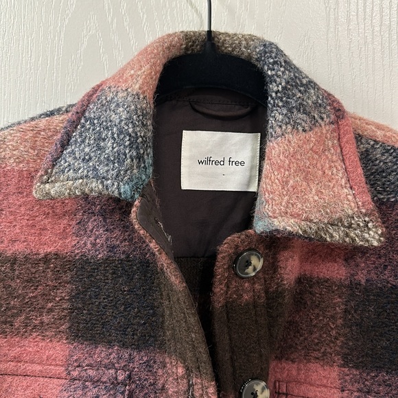 Wilfred free by Artizia crop jacket, size XXS fits size Small USA. Used once - Picture 2 of 5